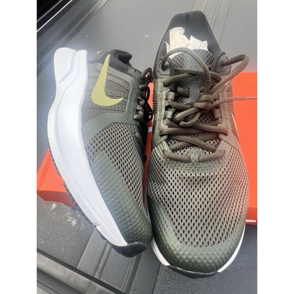 Nike Run Swift 2 Men\'s Size 12 Green White Running Athletic Shoes CU3517 301 main image 6